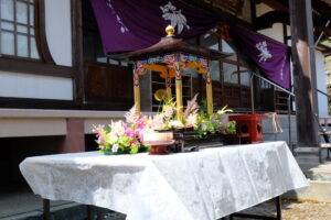 令和7年、花まつり・施餓鬼会法要